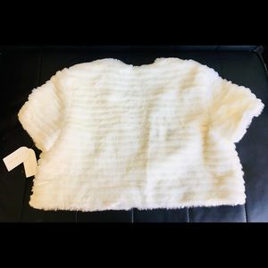 Jessica Simpson faux fur over smooth jacket